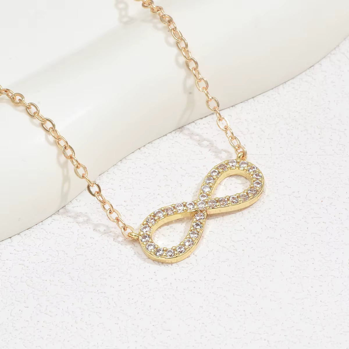 Elegant Infinity Pendant Necklace for Women - Timeless Zircon Jewelry Gift for Any Occasion
